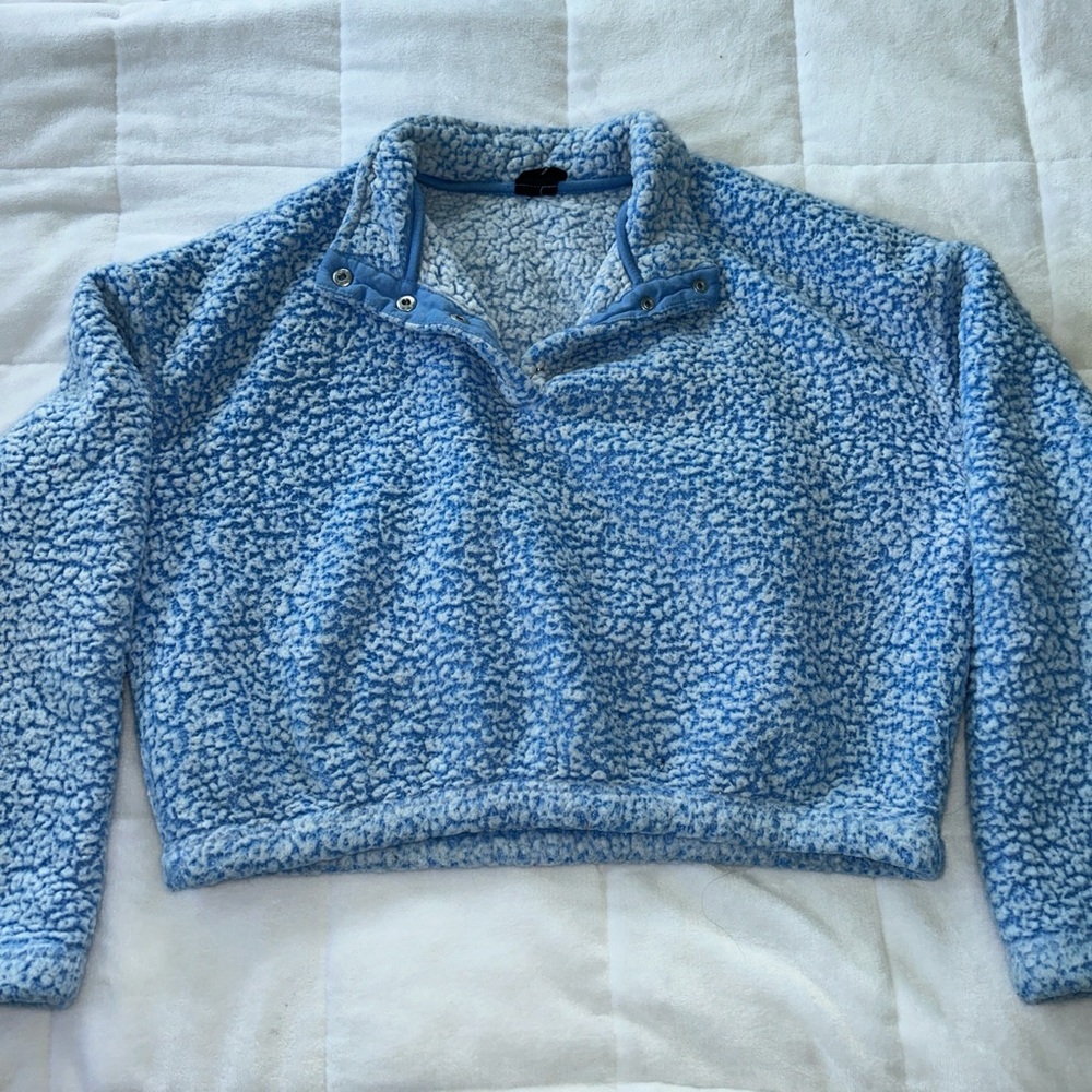 Pacsun blue and white fuzzy cropped sweater